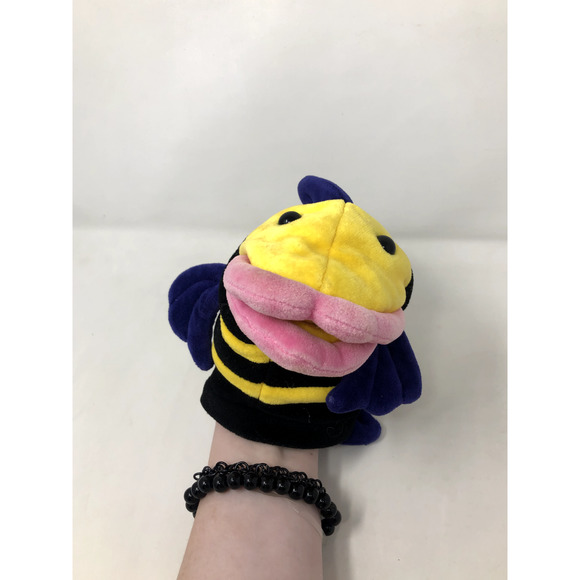 Lot of 4 Soft Hand Puppets Fish Toucan Penguin Dinosaur - Dream & Manhattan Toys - Picture 8 of 16